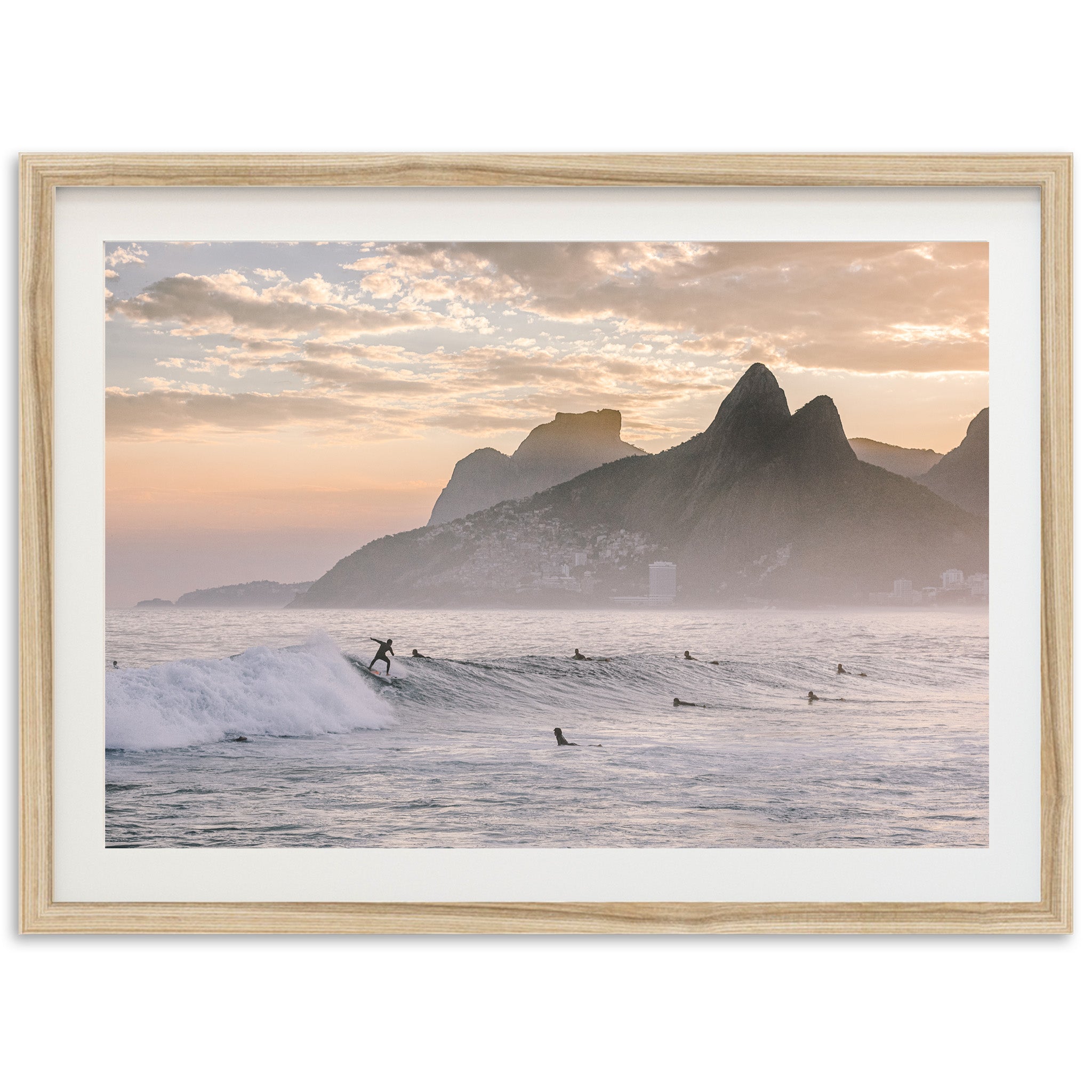 Surf Rio - Shutter and Frame