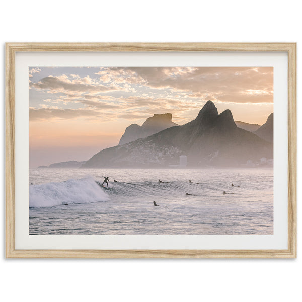 Surf Rio - Shutter and Frame