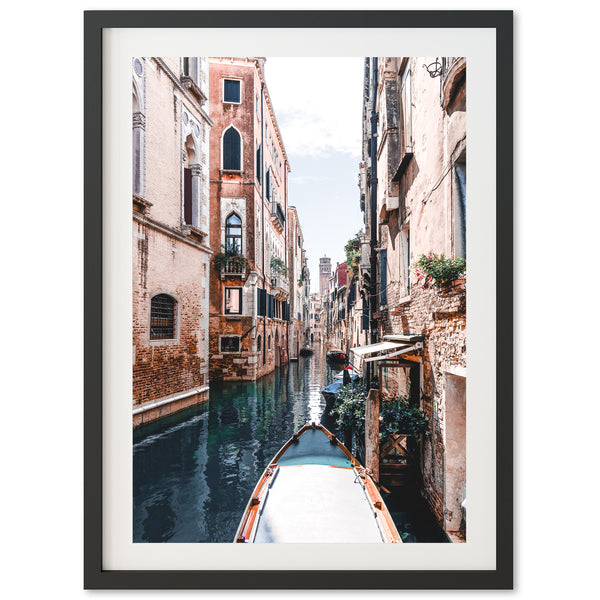 Venezia - Shutter and Frame