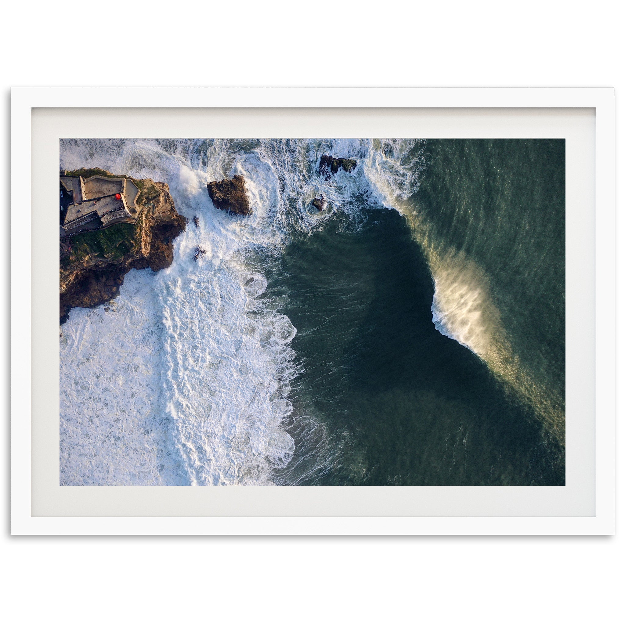 Nazare - Shutter and Frame