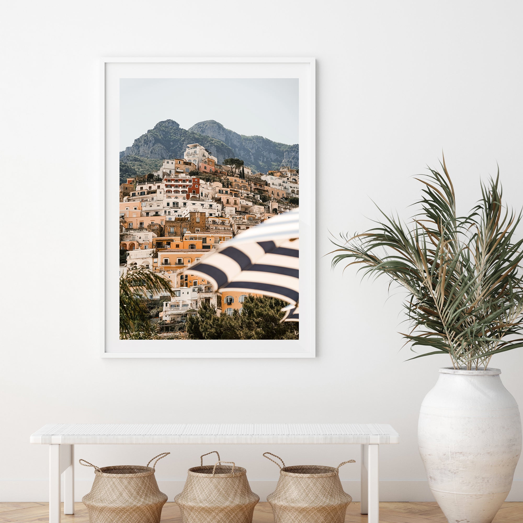 Italia - Shutter and Frame