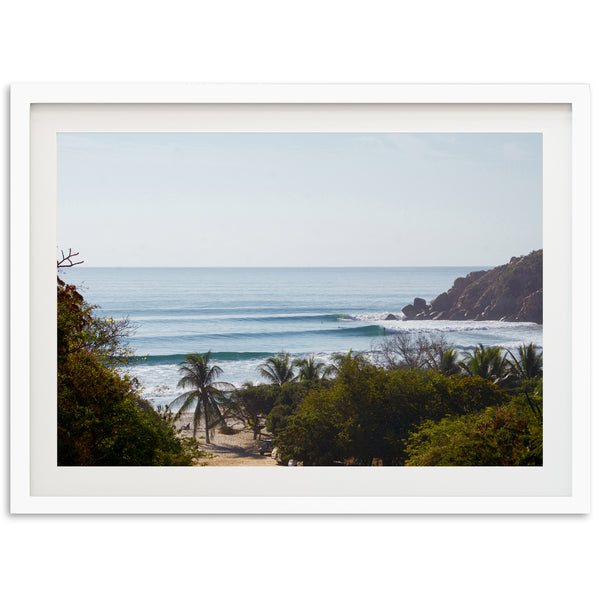 a picture of a beach with a view of the ocean